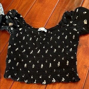 Black Floral Puff Sleeve Blouses